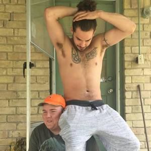 Meet your Posher, Casey